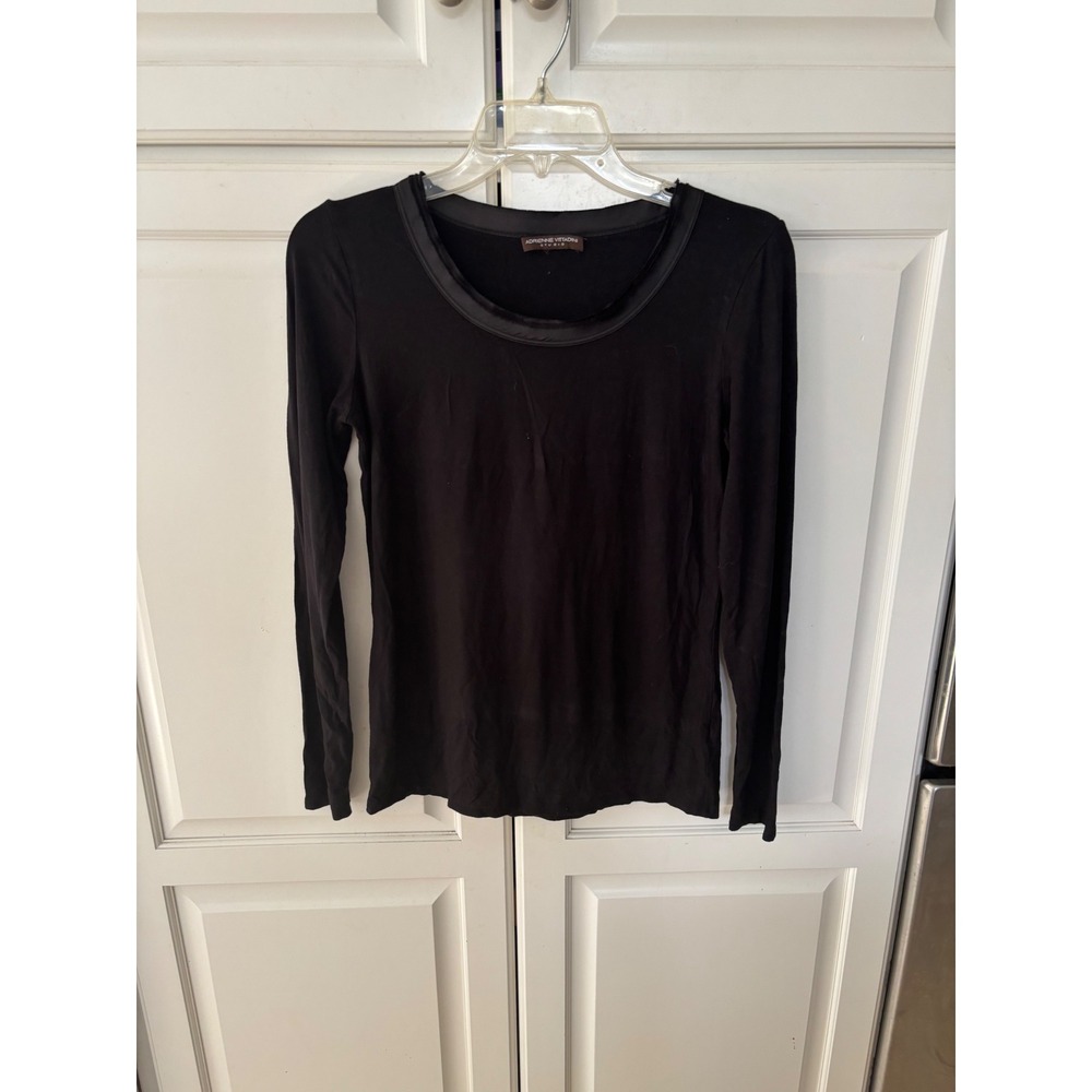 Adrienne Vittadini Studio Black Long Sleeve Scoop Neck Satin Trim Top Mens Large